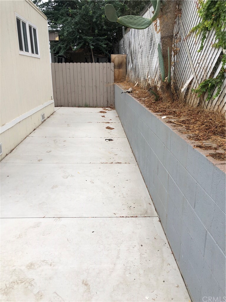 5803 Mission Riverside Ca, Unit 74 Riverside, CA 92509 - Photo 7 of 21