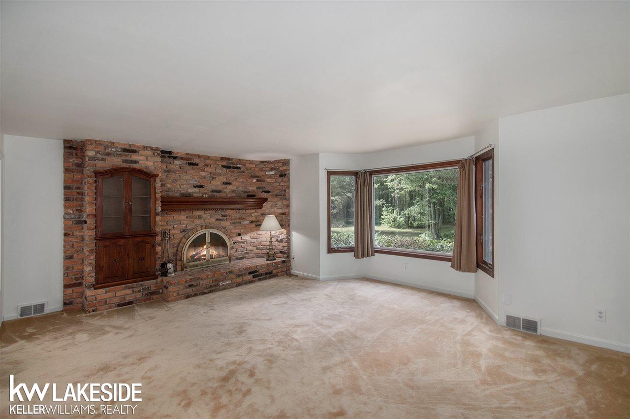 7646 Frith Road Columbus, MI 48063 - Photo 11 of 37