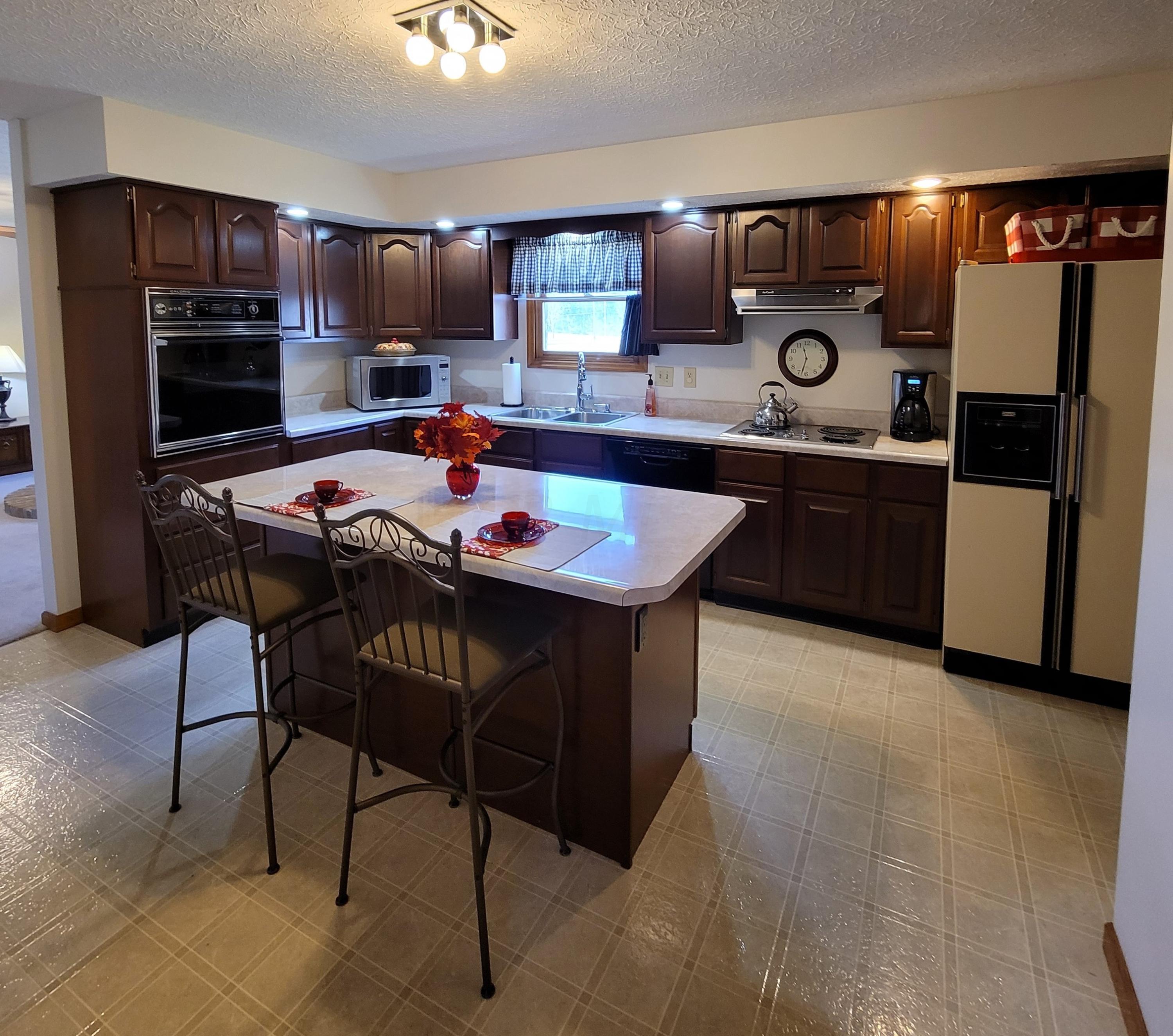 1020 Berlin Station Road Delaware, OH 43015 - Photo 6 of 17