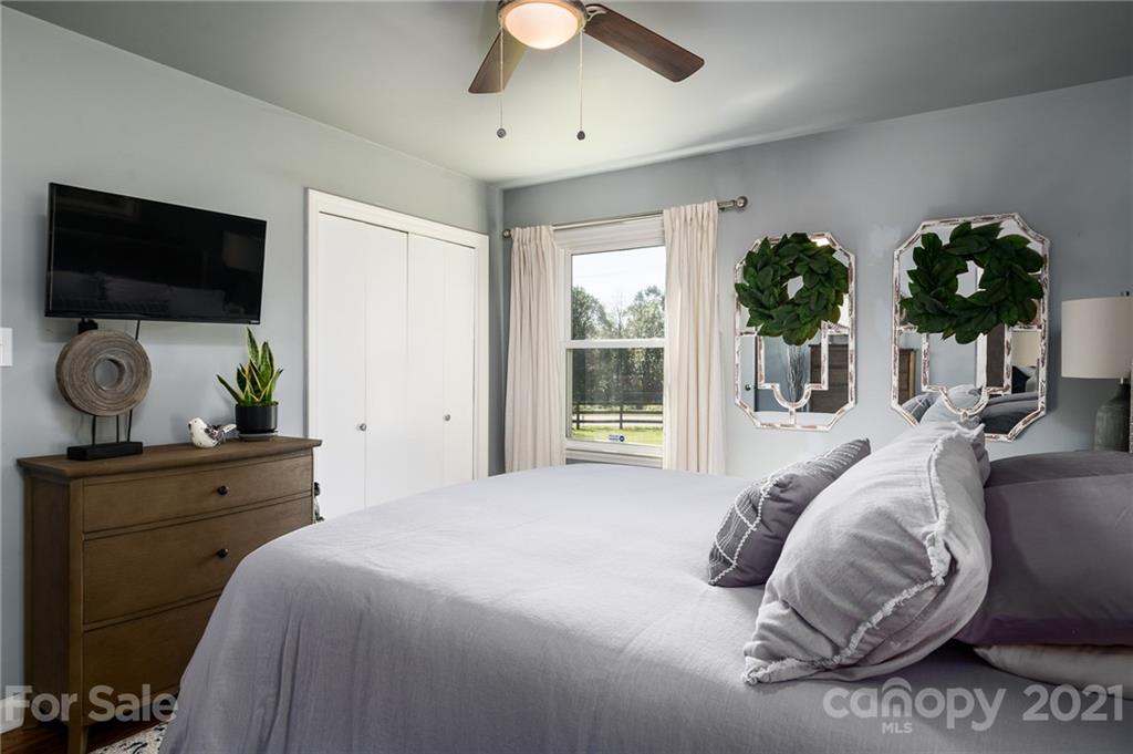 19409 Shearer Road Davidson, NC 28036 - Photo 21 of 38 Gallery Image 21