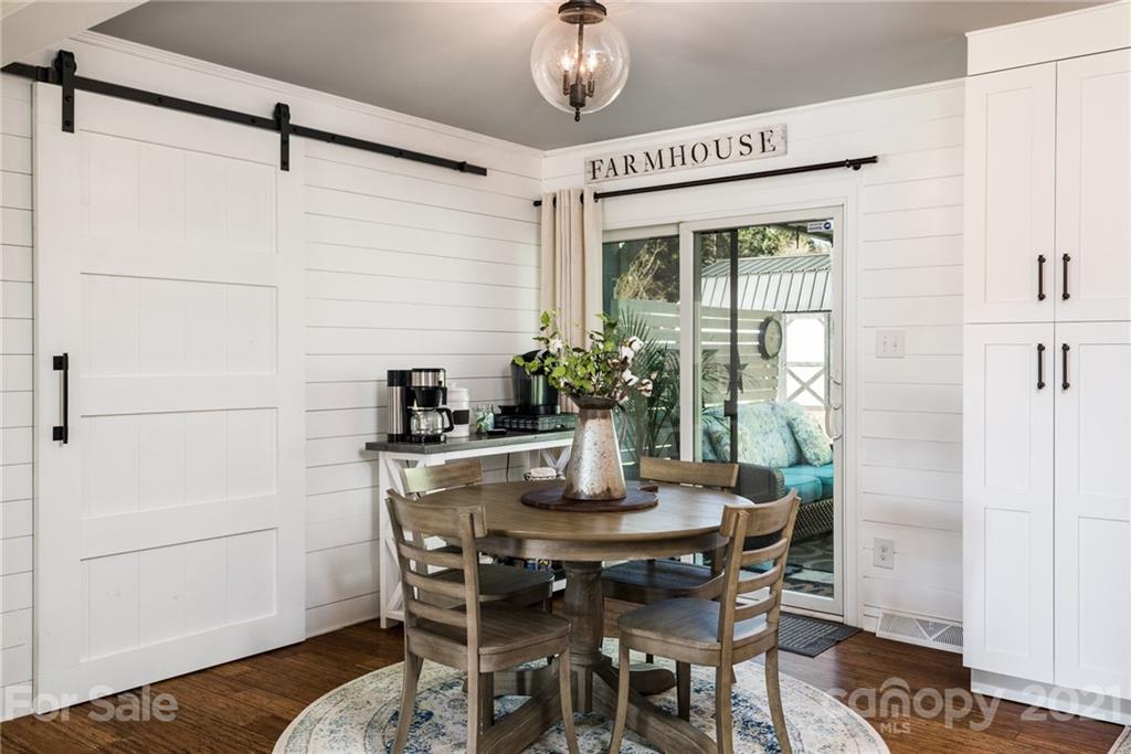 19409 Shearer Road Davidson, NC 28036 - Photo 8 of 38 Gallery Image 8