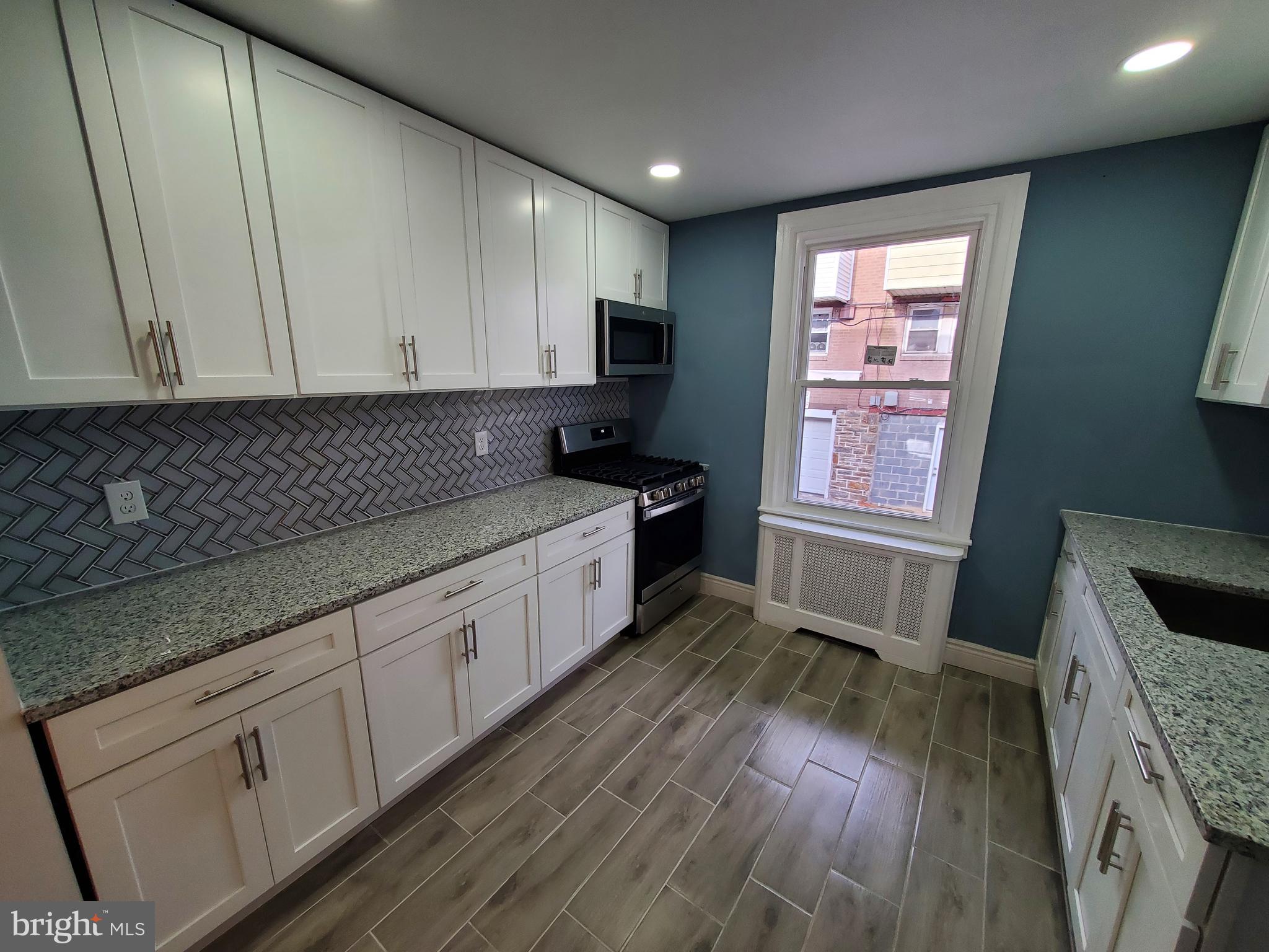 959 Carver Street Philadelphia, PA 19124 - Photo 13 of 43 Kitchen pic#2