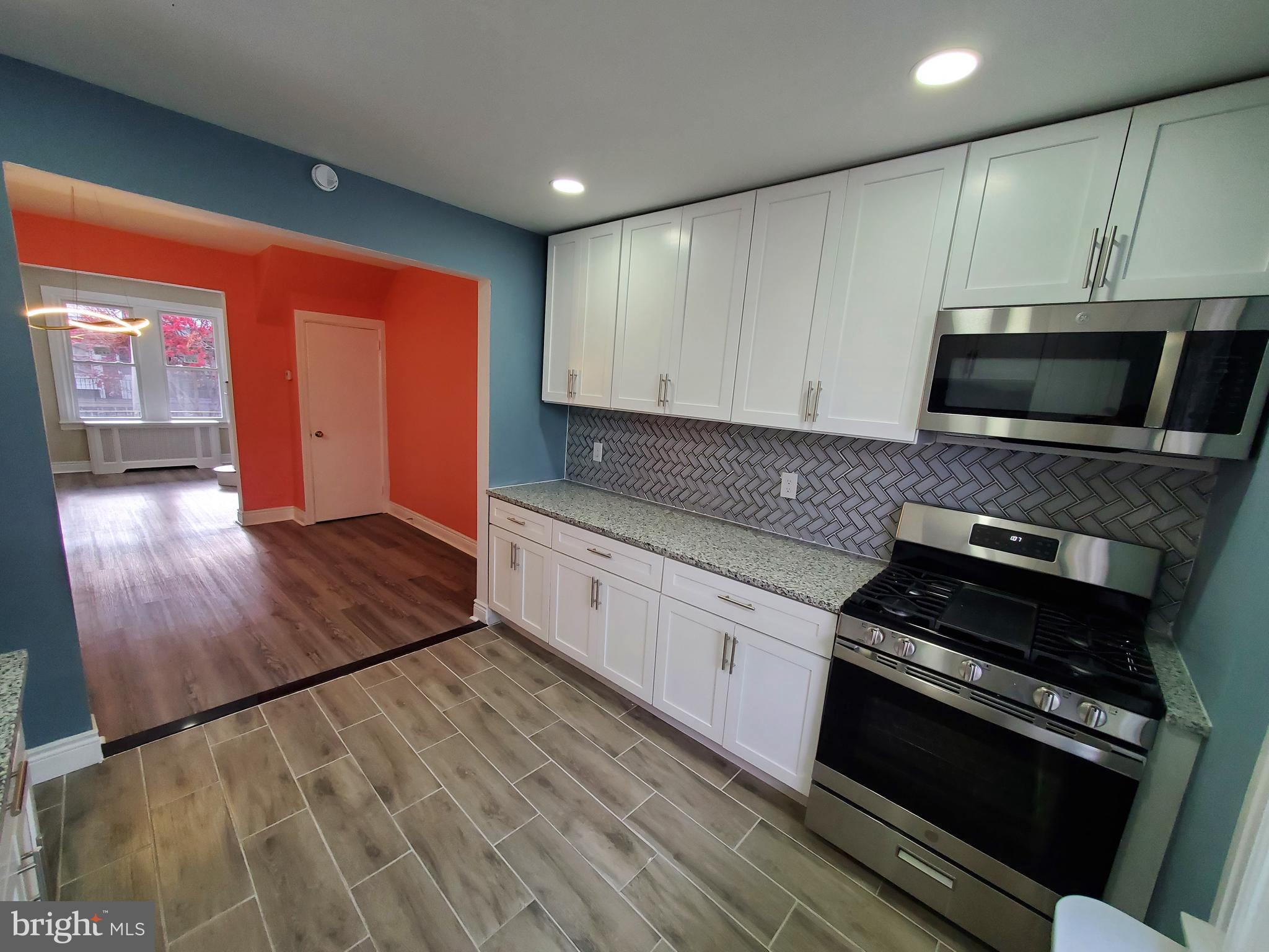 959 Carver Street Philadelphia, PA 19124 - Photo 16 of 43 Kitchen pic#5