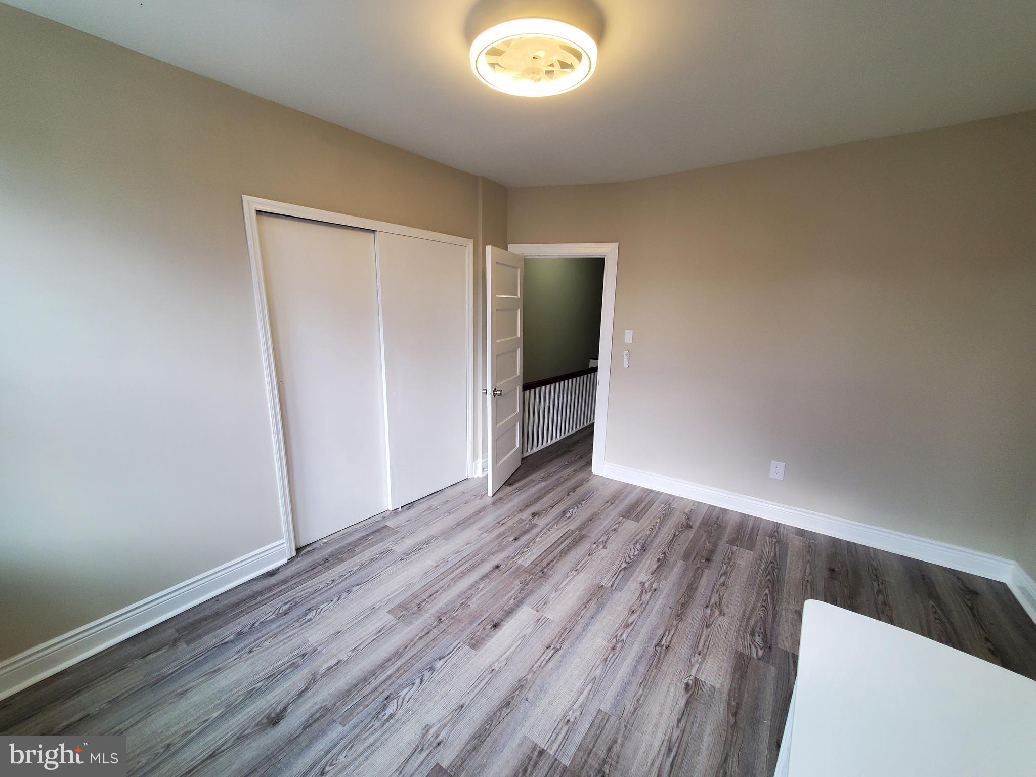 959 Carver Street Philadelphia, PA 19124 - Photo 18 of 43 Front bedroom pic#2