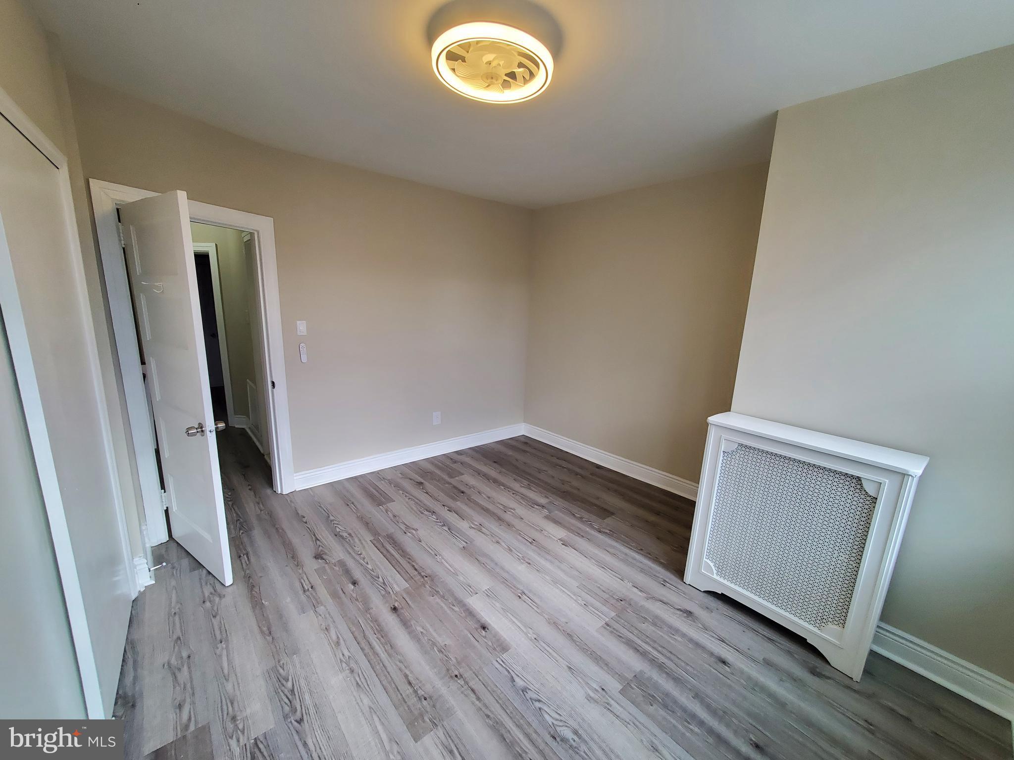 959 Carver Street Philadelphia, PA 19124 - Photo 19 of 43 Front bedroom pic#3