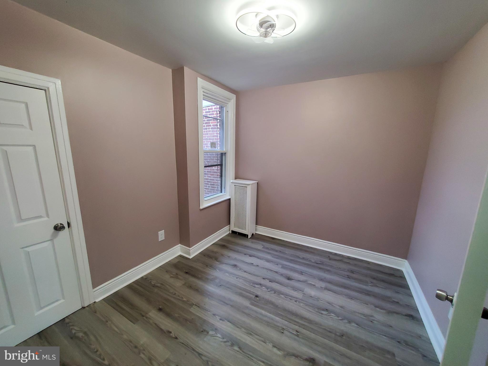 959 Carver Street Philadelphia, PA 19124 - Photo 22 of 43 Mid bedroom pic#1