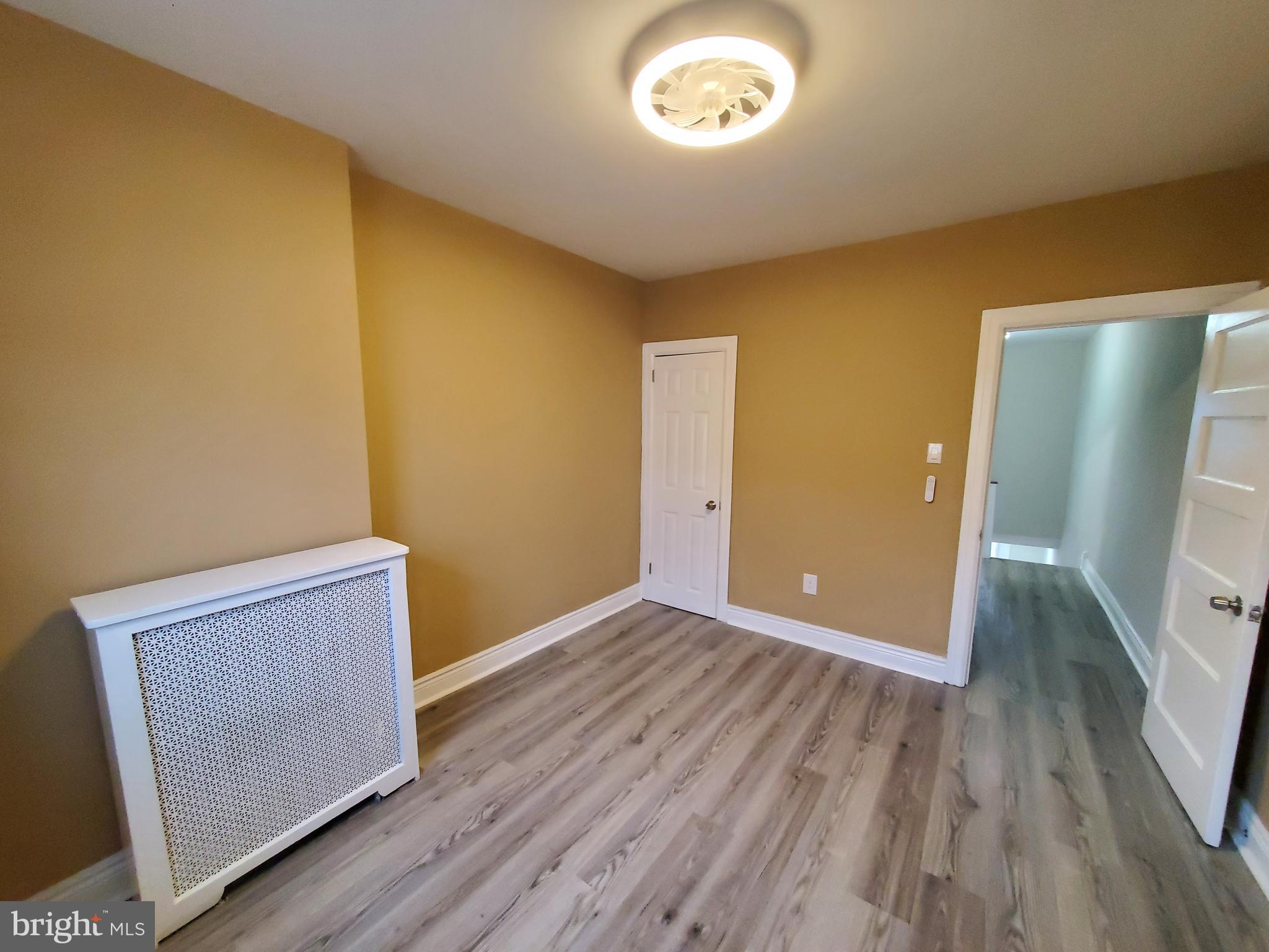 959 Carver Street Philadelphia, PA 19124 - Photo 27 of 43 Rear bedroom pic#3