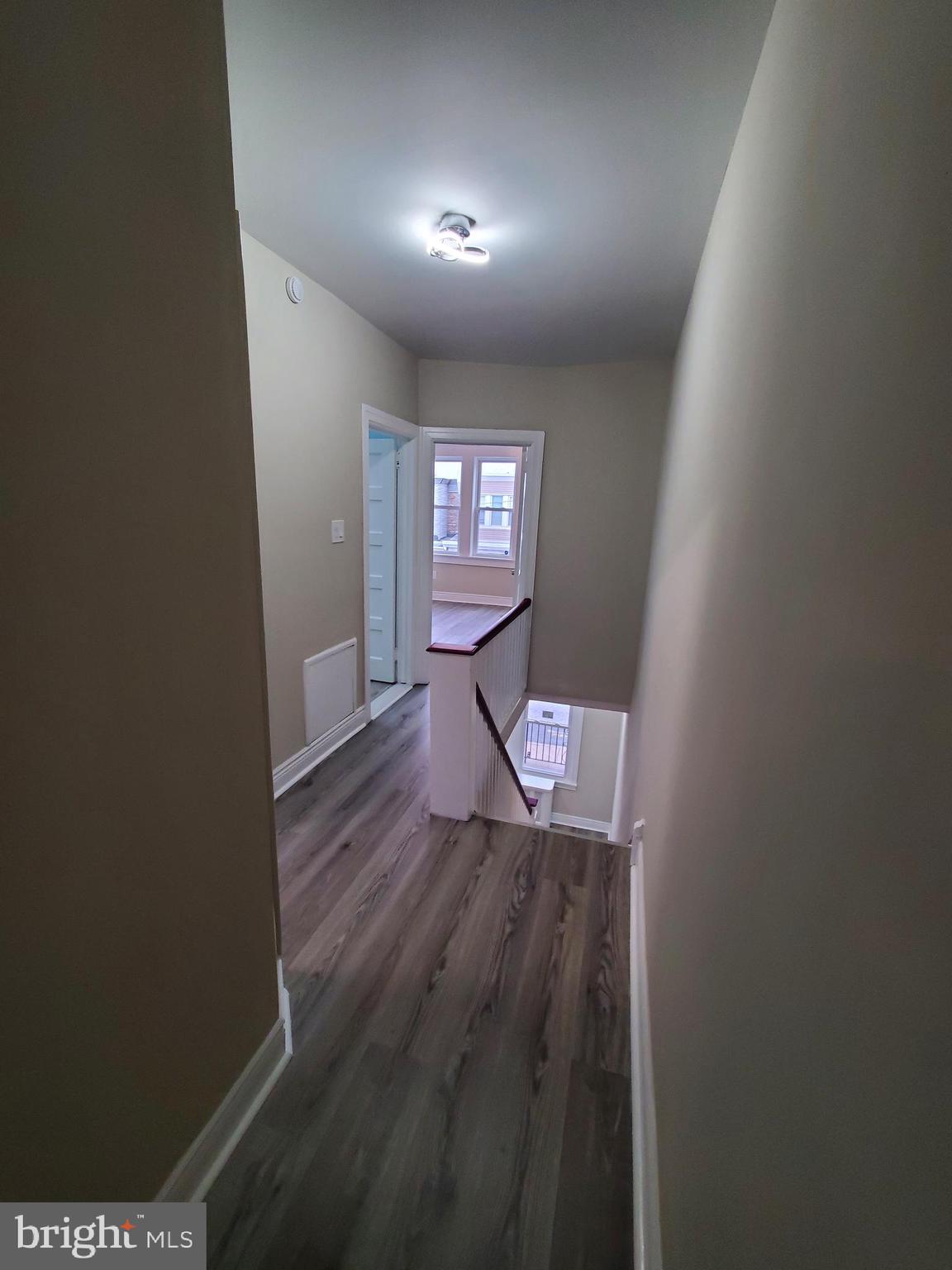 959 Carver Street Philadelphia, PA 19124 - Photo 28 of 43 Hallway pic#1
