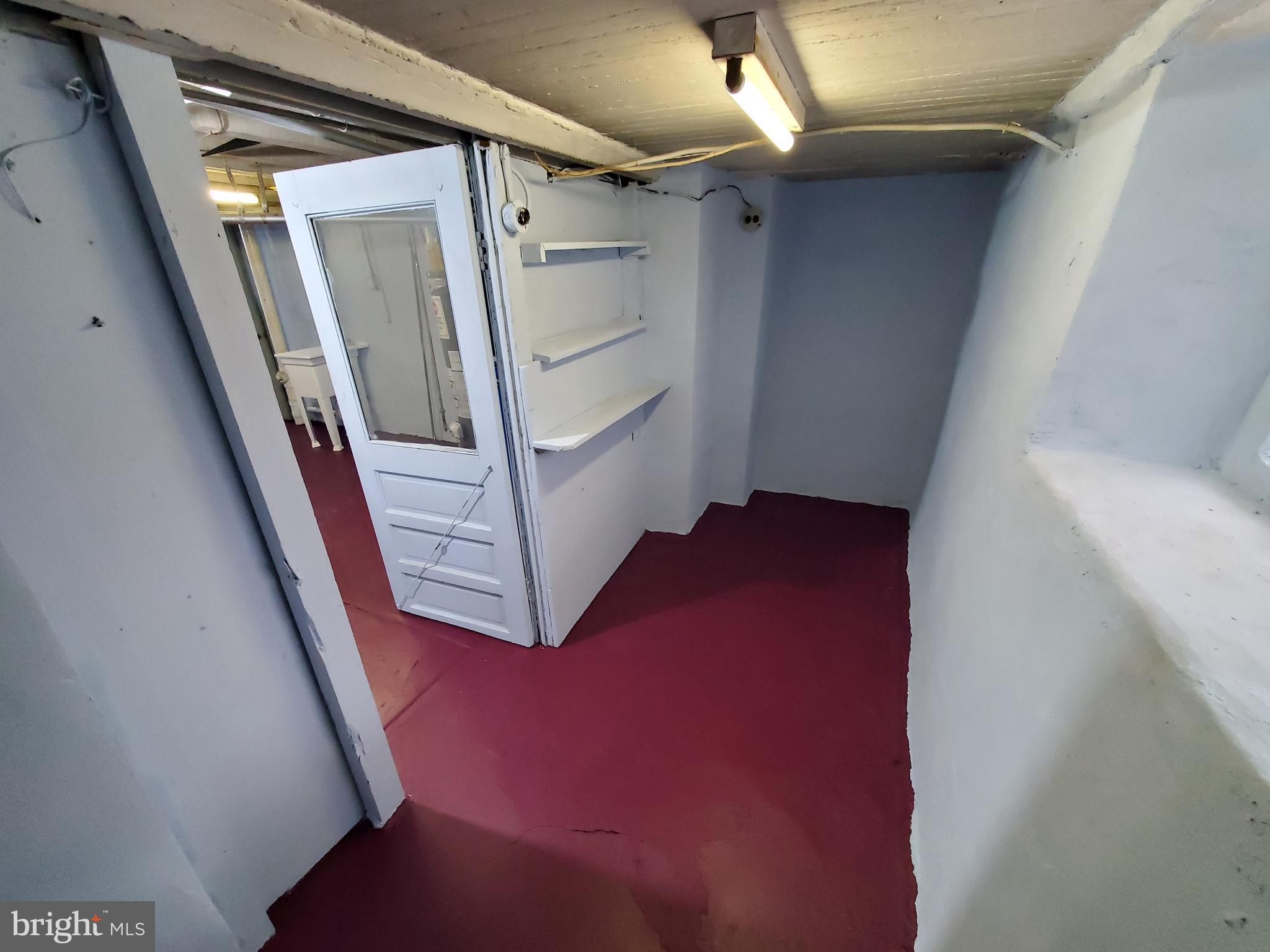 959 Carver Street Philadelphia, PA 19124 - Photo 33 of 43 Small room in basement pic#2