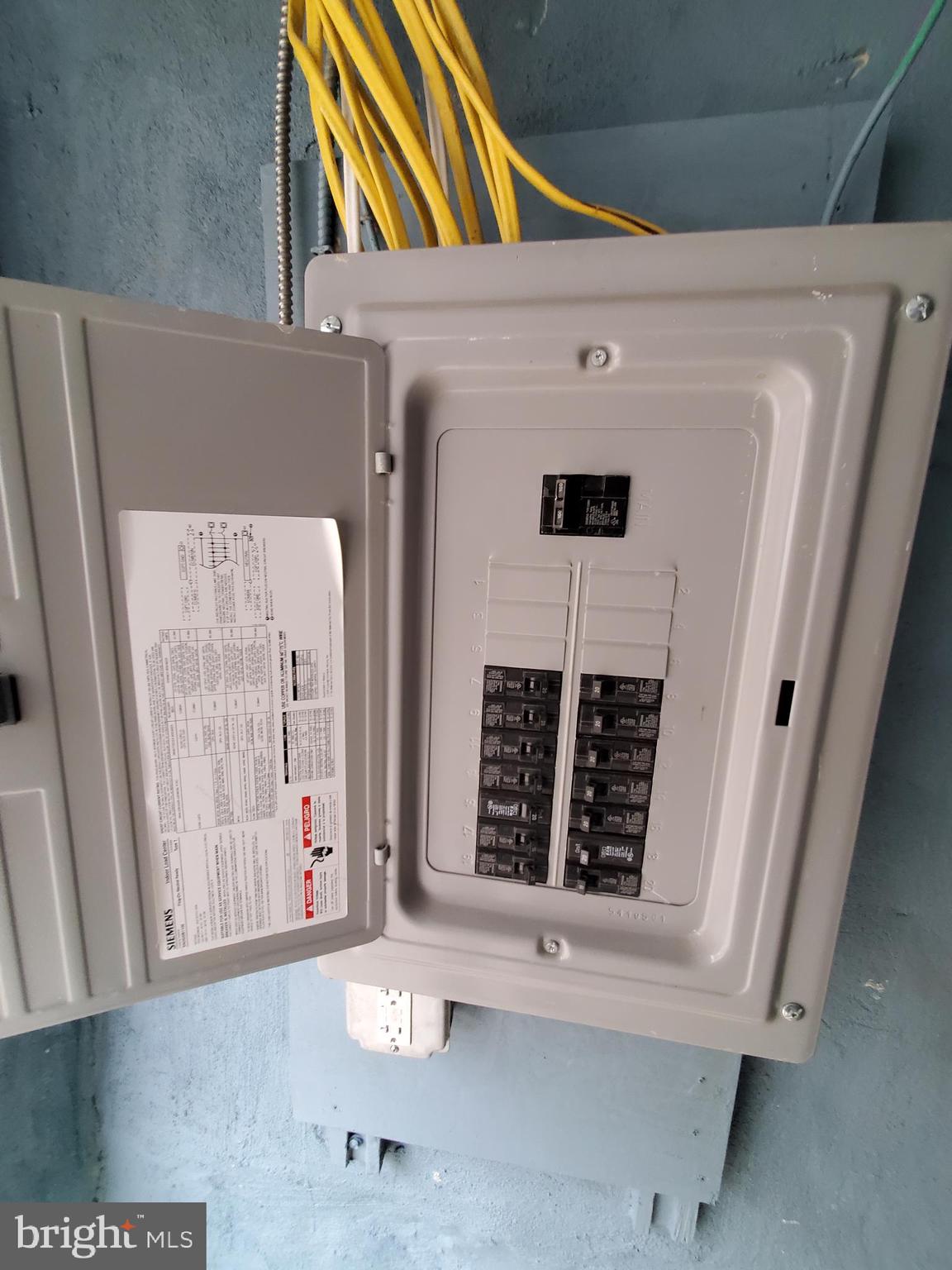 959 Carver Street Philadelphia, PA 19124 - Photo 39 of 43 Main electrical service box pic#2