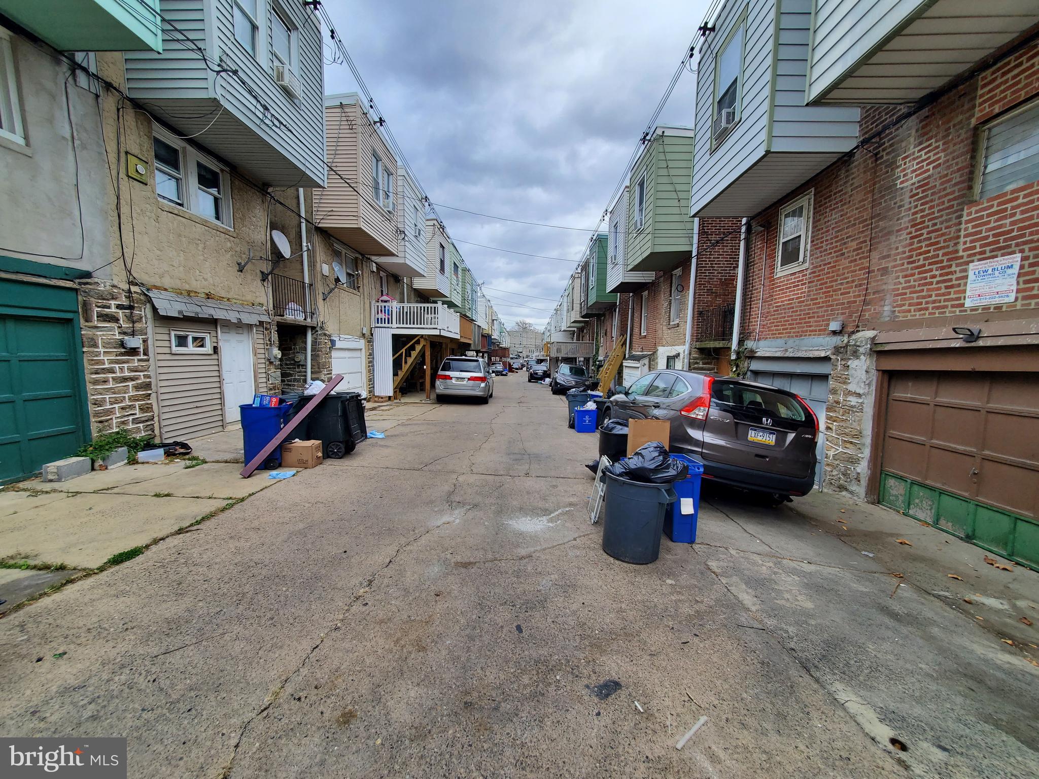 959 Carver Street Philadelphia, PA 19124 - Photo 43 of 43 Driveway pic#2