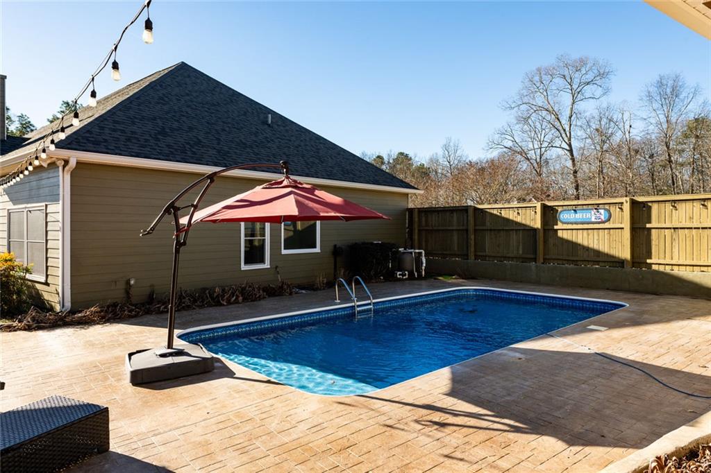 8620 Copperridge Drive Winston, GA 30187 - Photo 18 of 45 a front view of house with yard