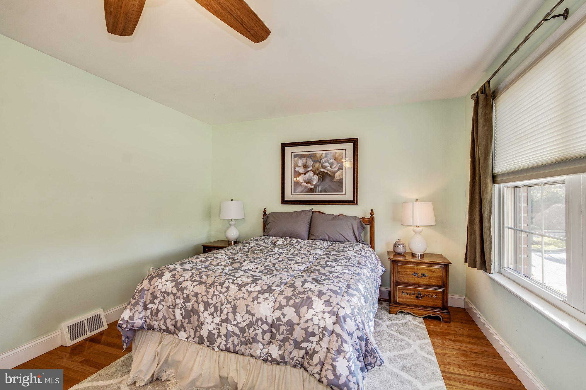 353 Scola Road Brookhaven, PA 19015 - Photo 21 of 26 2nd Bedroom