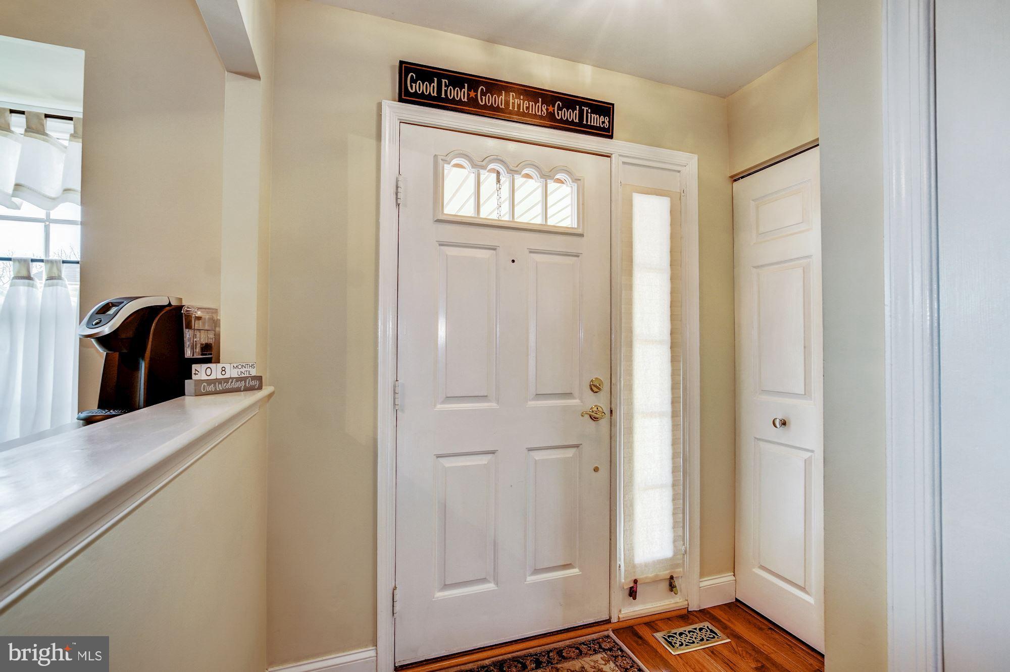 353 Scola Road Brookhaven, PA 19015 - Photo 8 of 26 Interior Entrance w/ Coat Closet