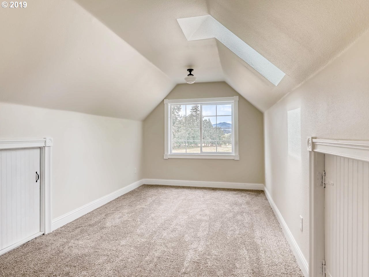 5695 Liberty Road Dallas, OR 97338 - Photo 24 of 31