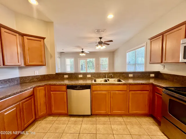 $1,950 | 5410 Turkey Creek Road, Jacksonville, FL 32244