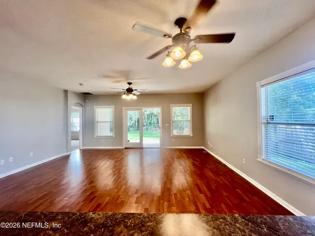 $1,950 | 5410 Turkey Creek Road, Jacksonville, FL 32244