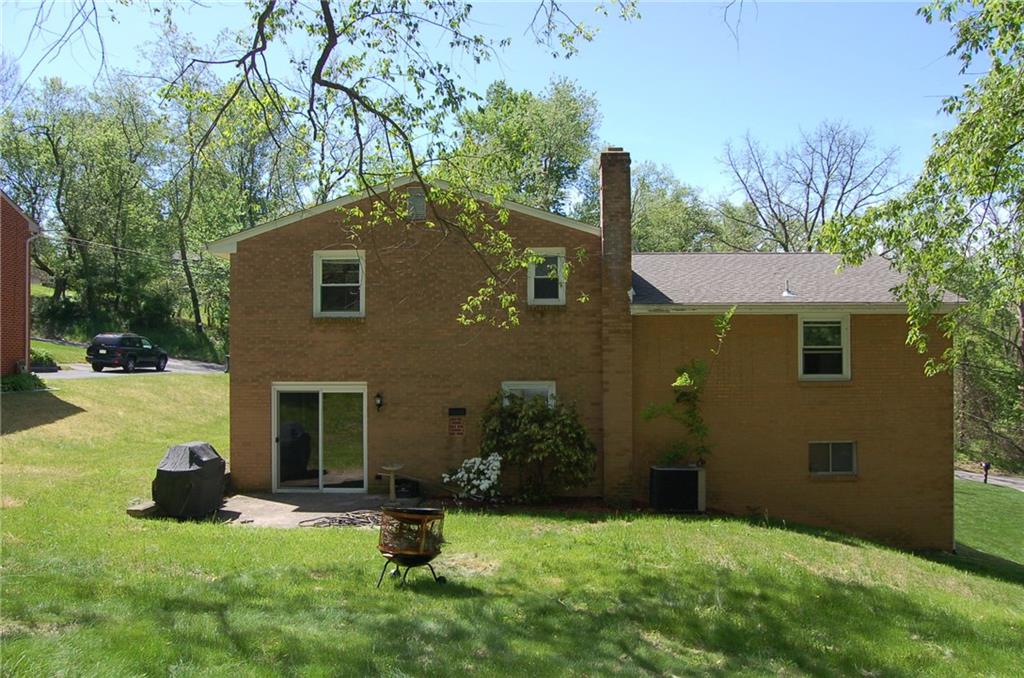 616 Fort Couch Road Pittsburgh, PA 15241 - Photo 6 of 23 Gallery Image 6