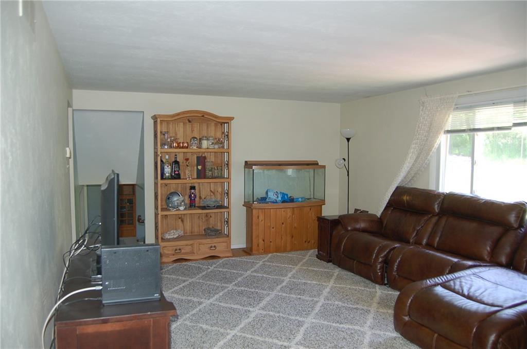 616 Fort Couch Road Pittsburgh, PA 15241 - Photo 9 of 23 Gallery Image 9