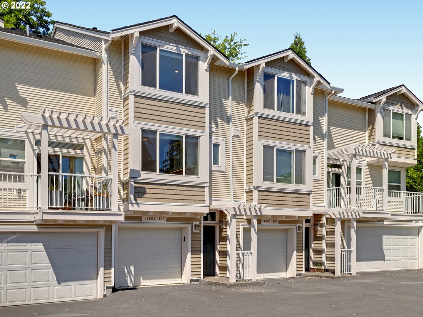 14665 Southwest Beard Road, Unit 102 Beaverton, OR 97007 - Photo 1 of 15 Gallery Image 1