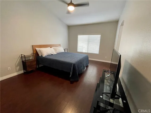 $3,100 | 31590 Silex Court, Winchester, CA 92596