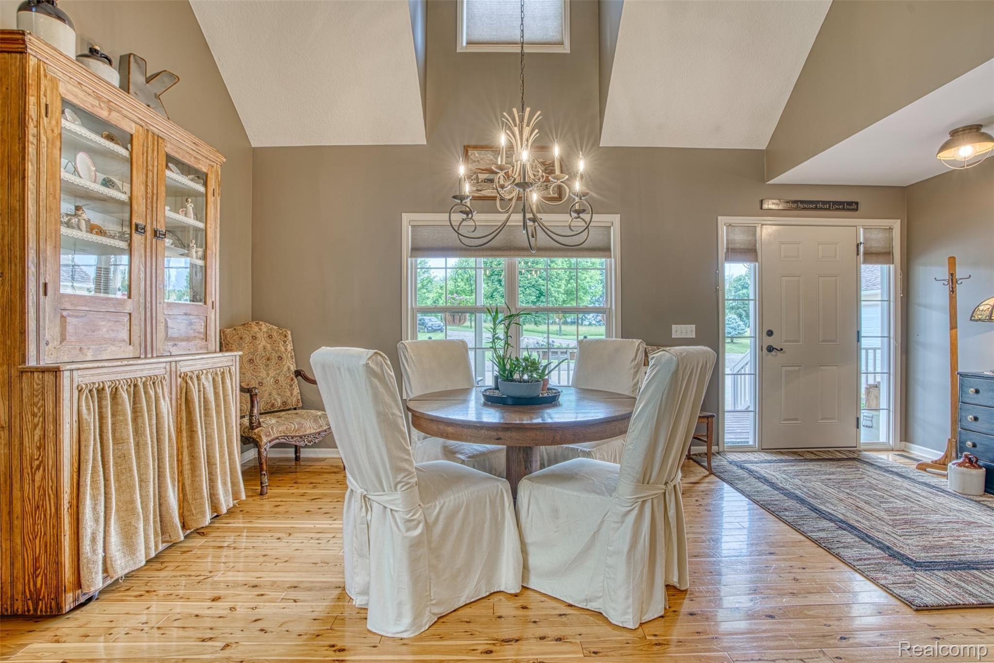 7016 West Lange Road Fowlerville, MI 48836 - Photo 13 of 61 ANOTHER VIEW OF THE DINING AREA...
