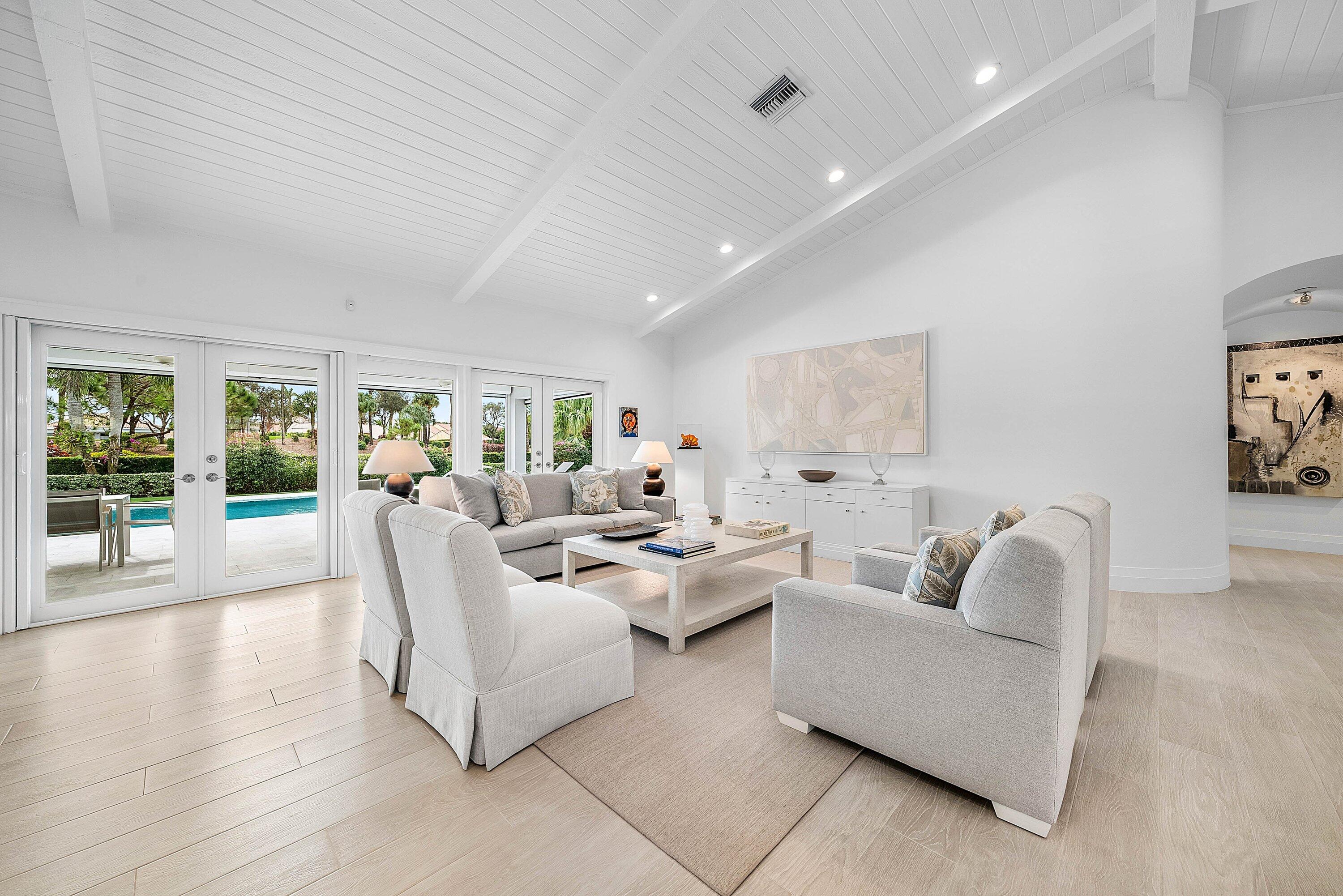 4199 Bocaire Boulevard Boca Raton, FL 33487 - Photo 7 of 82 Living