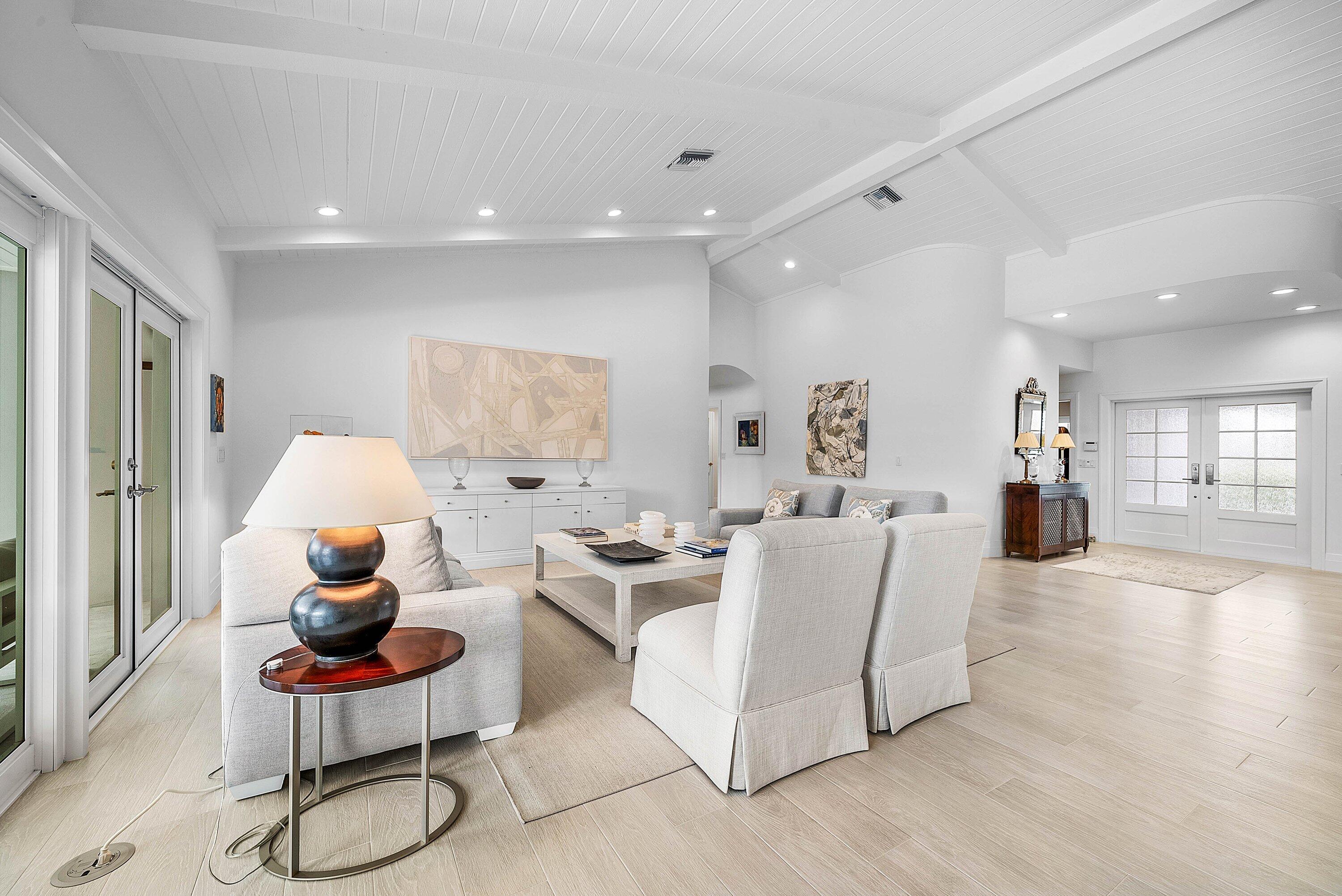 4199 Bocaire Boulevard Boca Raton, FL 33487 - Photo 9 of 82 Living