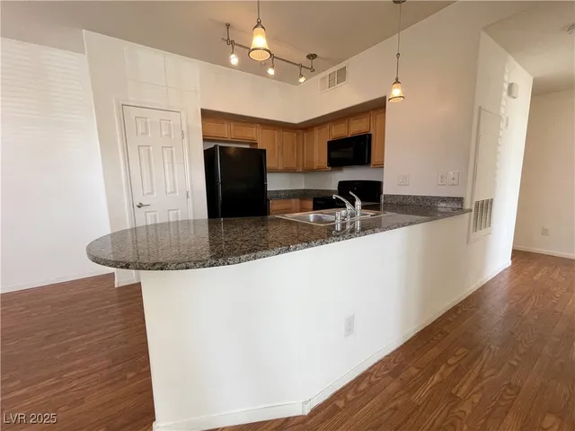 $1,650 | 50 Aura De Blanco Street, Unit 14101, Henderson, NV 89074