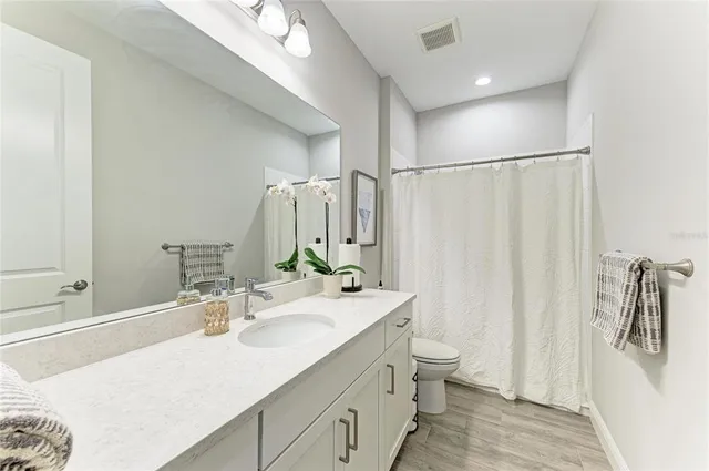 $994,900 | 925 Crosswind Avenue, Sarasota, FL 34240