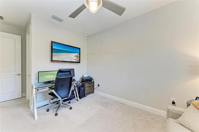 $994,900 | 925 Crosswind Avenue, Sarasota, FL 34240