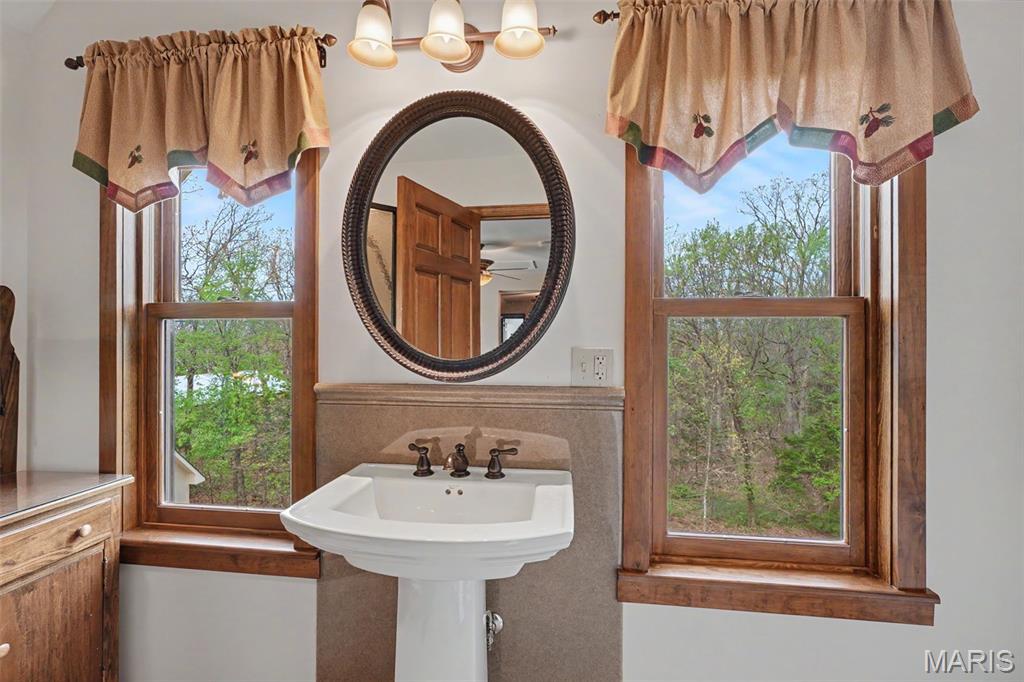 1769 Pleasant Hill Road New Haven, MO 63068 - Photo 31 of 55