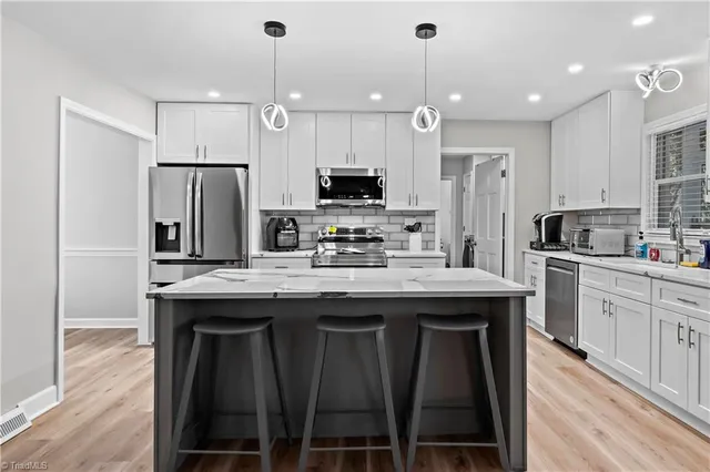 $2,500 | 6732 Rollingwood Drive, Clemmons, NC 27012