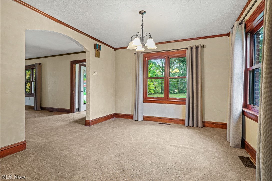 634 Grayton Road Berea, OH 44017 - Photo 7 of 27 Gallery Image 7
