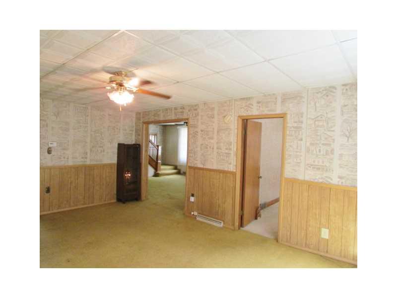 922 Sugar Hollow Road Apollo, PA 15613 - Photo 3 of 19 Dining Room.