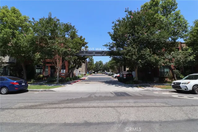 $4,250 | 561 West Maple Avenue, Orange, CA 92868