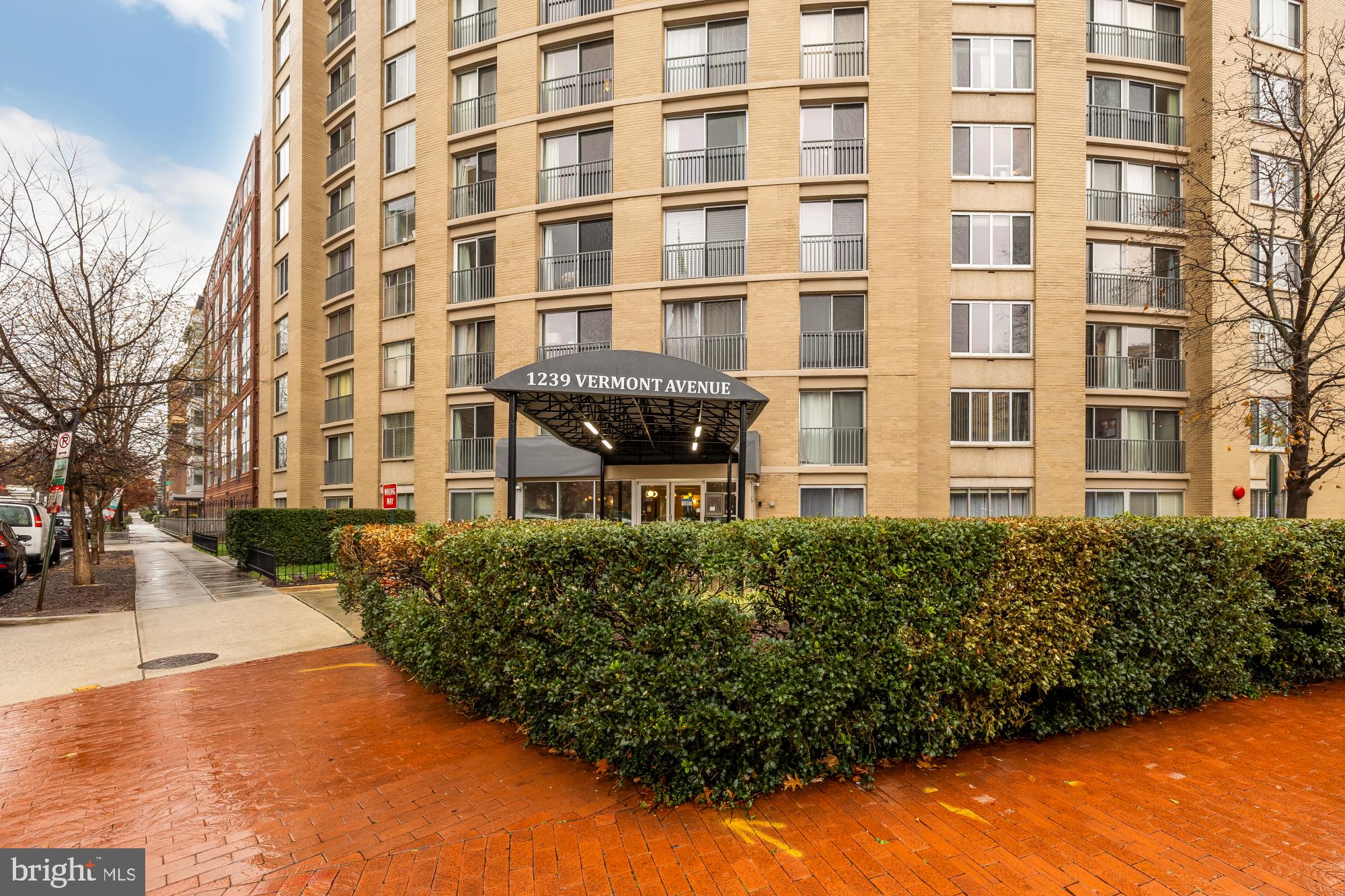 1239 Vermont Avenue Northwest, Unit 102 Washington, DC 20005 - Photo 2 of 21 front view of a building