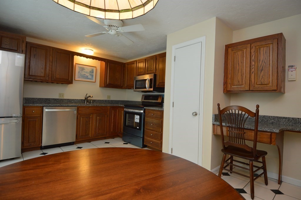 6 Pine View, Unit 6 Millis, MA 02054 - Photo 5 of 28