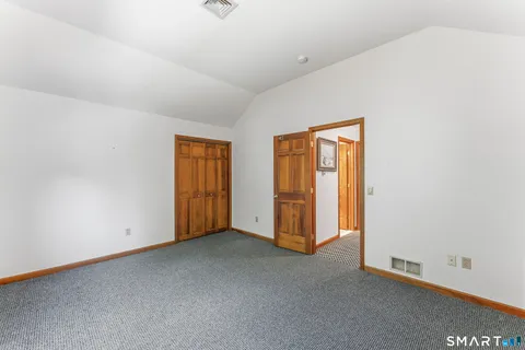 $850,000 | 16 Palestine Road, Newtown, CT 06470