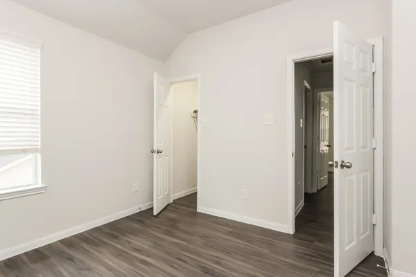 $1,915 | 2447 Gibbs Bend Court, Houston, TX 77073