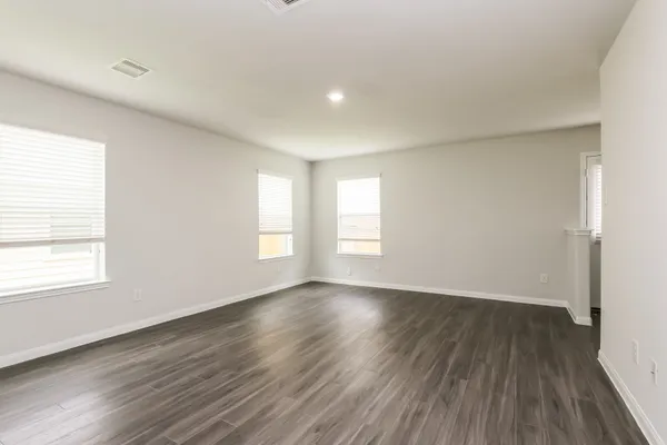$1,915 | 2447 Gibbs Bend Court, Houston, TX 77073