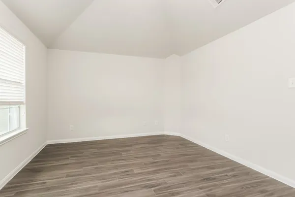$1,915 | 2447 Gibbs Bend Court, Houston, TX 77073