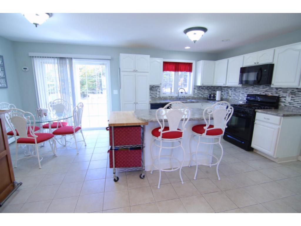 212 A Roller Coaster Road Strafford, NH 03884 - Photo 4 of 18