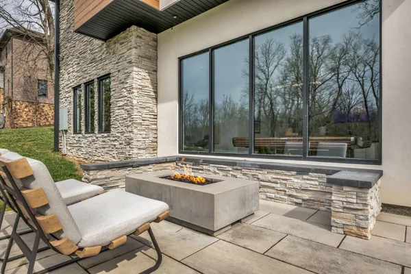 $15,000 | 1425 Wilson Pike, Brentwood, TN 37027