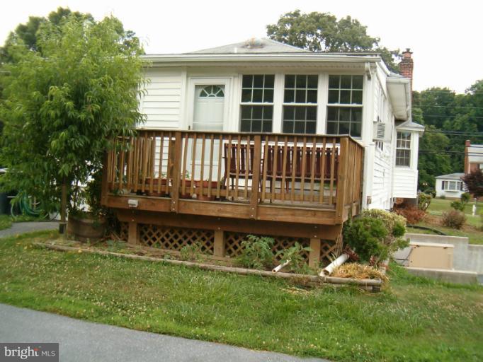 7907 Brooklyn Bridge Road Laurel, MD 20707 - Photo 2 of 2 Exterior (Rear)