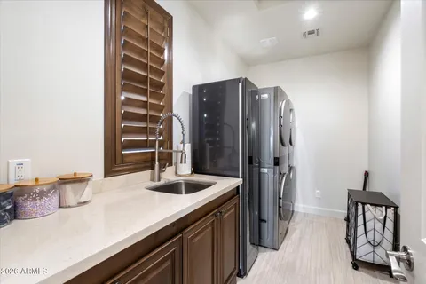 $2,400,000 | 24400 North 72nd Way, Scottsdale, AZ 85255