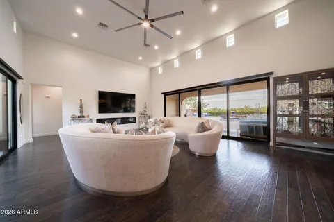 $2,400,000 | 24400 North 72nd Way, Scottsdale, AZ 85255