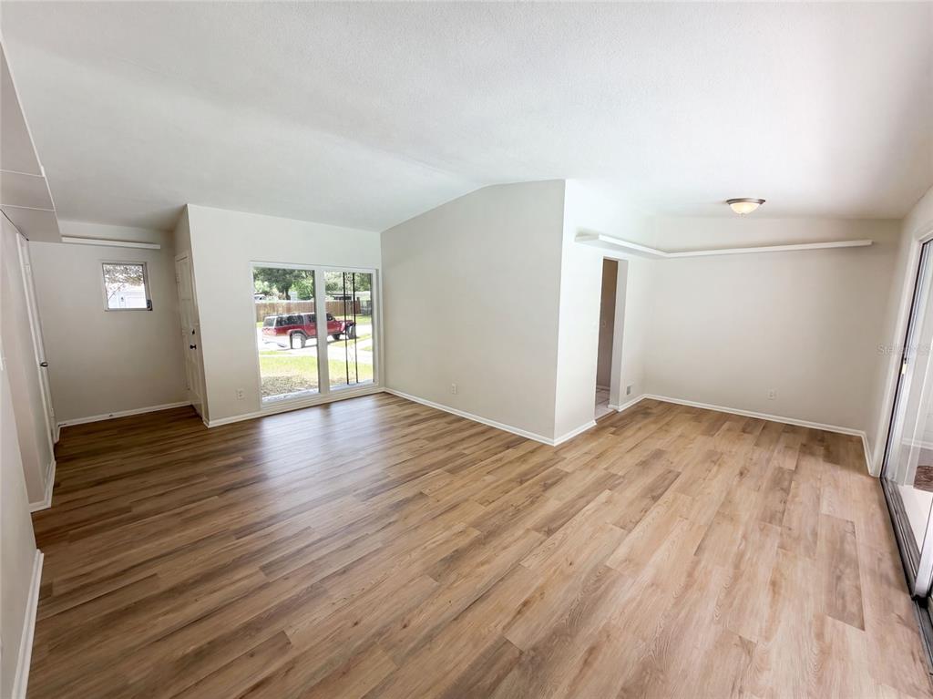 4511 Montclair Road Orlando, FL 32812 - Photo 6 of 23 Gallery Image 6