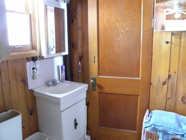 N10725 Berg Road Phillips, WI 54555 - Photo 5 of 9 Gallery Image 5