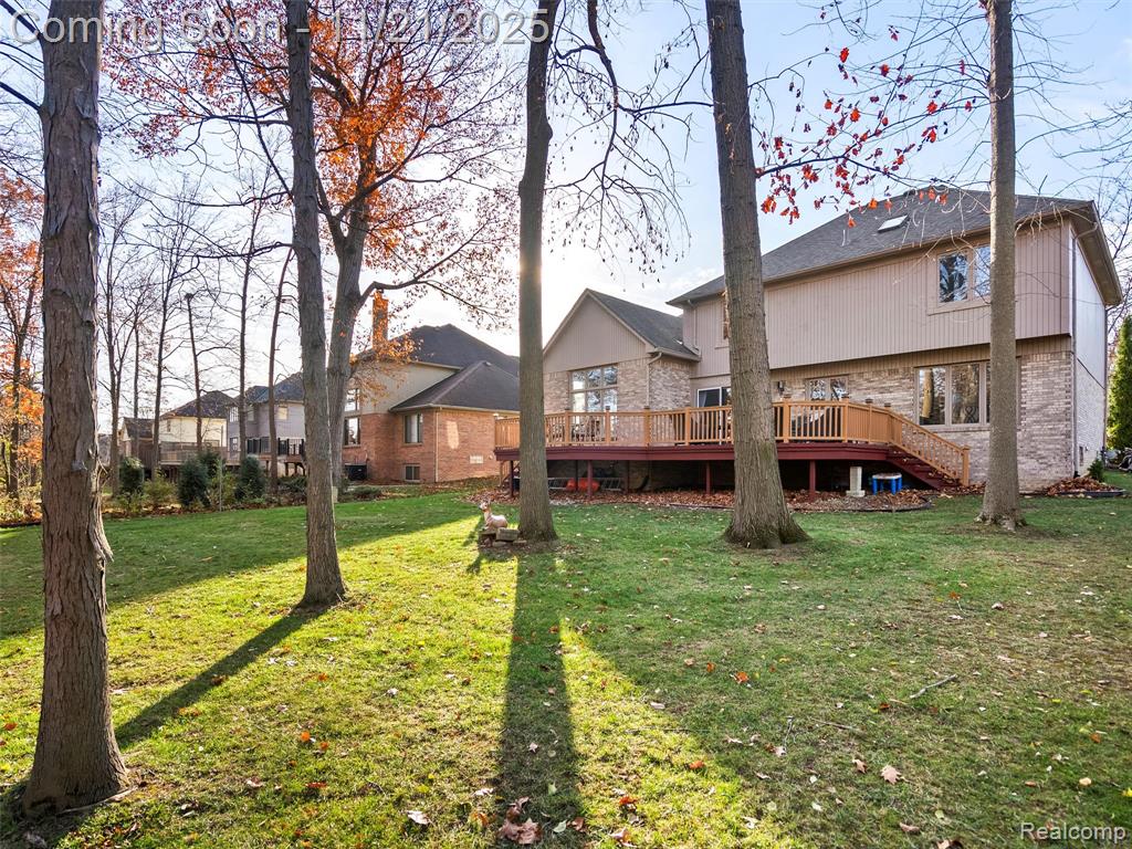 809 Grovecrest Rochester Hills, MI 48307 - Photo 25 of 32